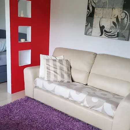 Humboldtstr Apartament *